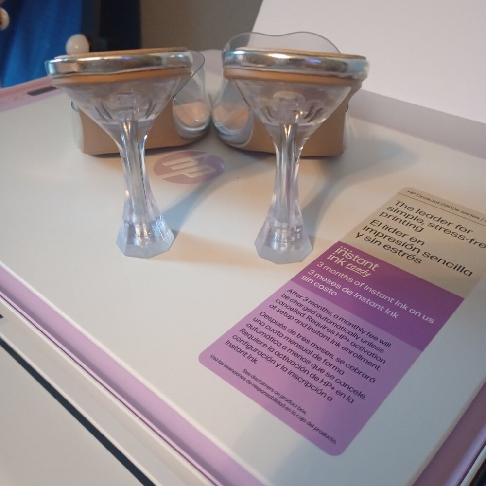 Heels - Picture 2 of 4